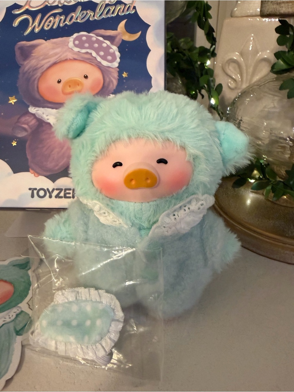 Lulu Piggy Dreaming Wonderland Plush Pendant “Eat Well”